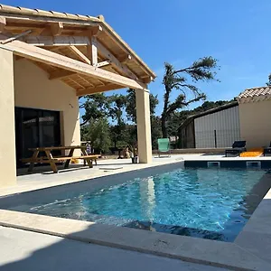  Hébergement de vacances Maison Les Chenes D'helios En Drome Provencale